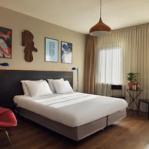 **** Hotel Townhouse & Países Bajos